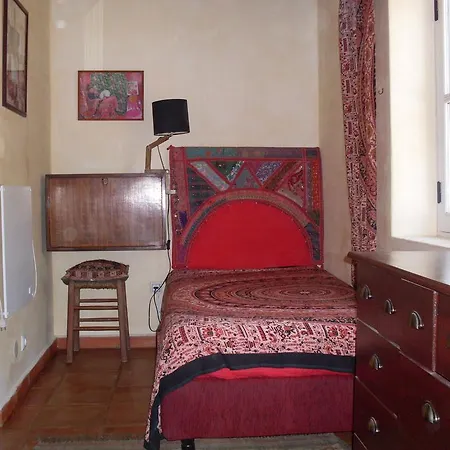 Montes De Baixo