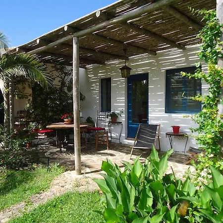 בית כפרי Montes De Baixo