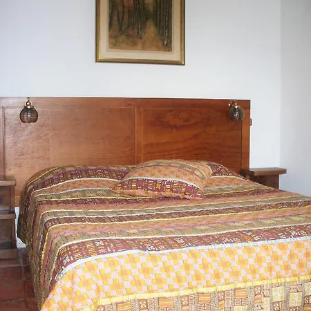 בית כפרי Montes De Baixo אודסש